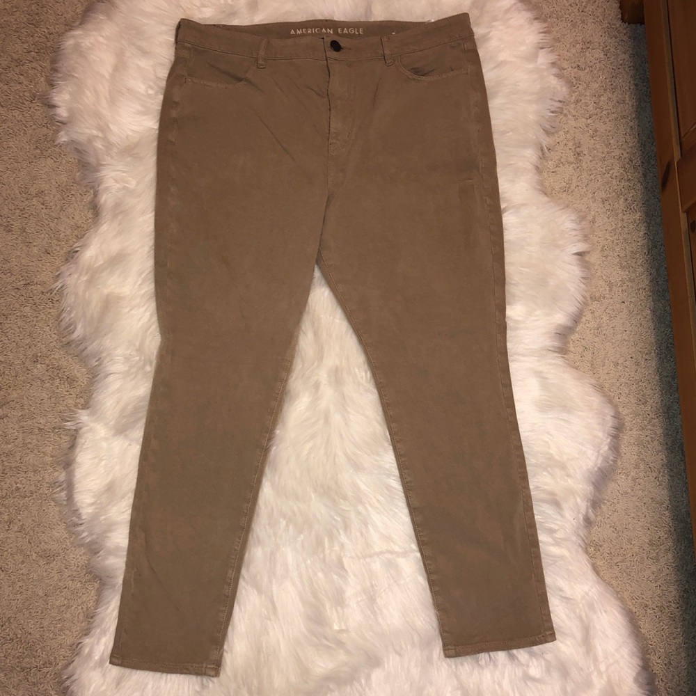 American Eagle Khaki Jeggings